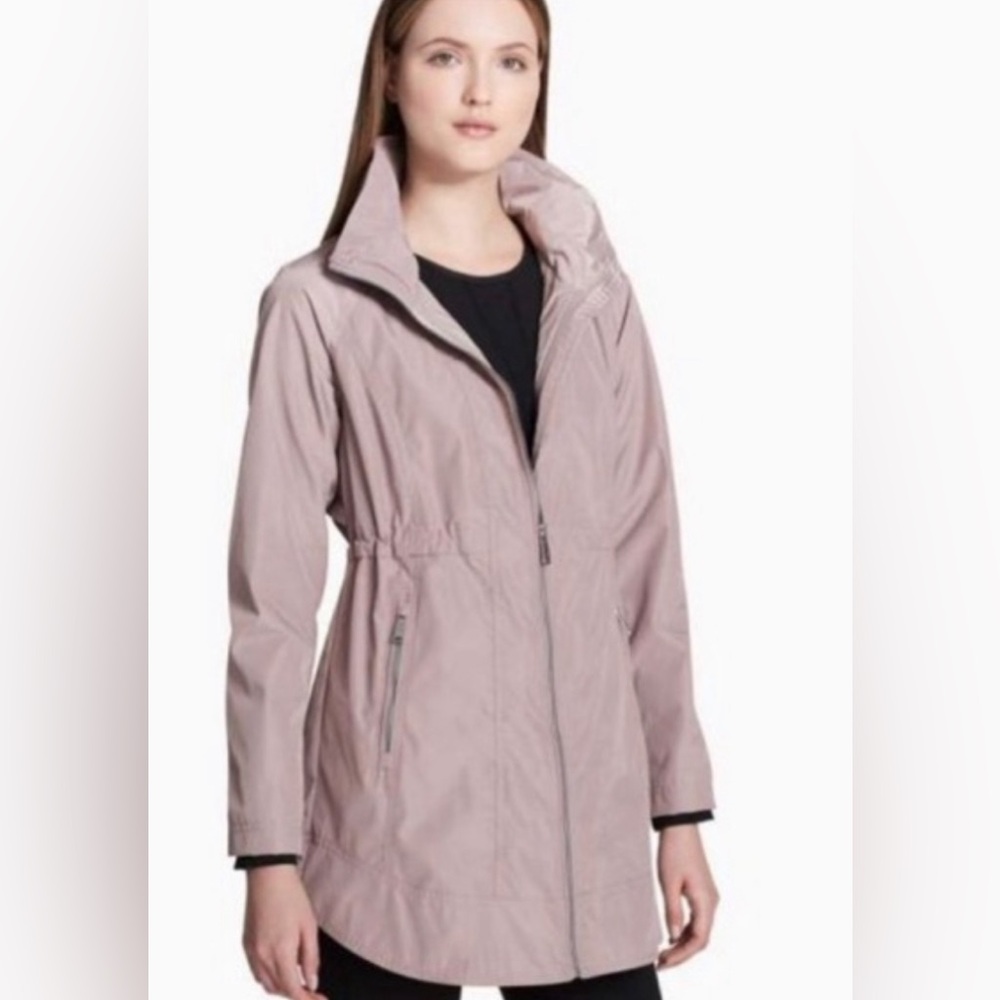 Calvin Klein | Women's Performance Hooded Water Repellent Jacket